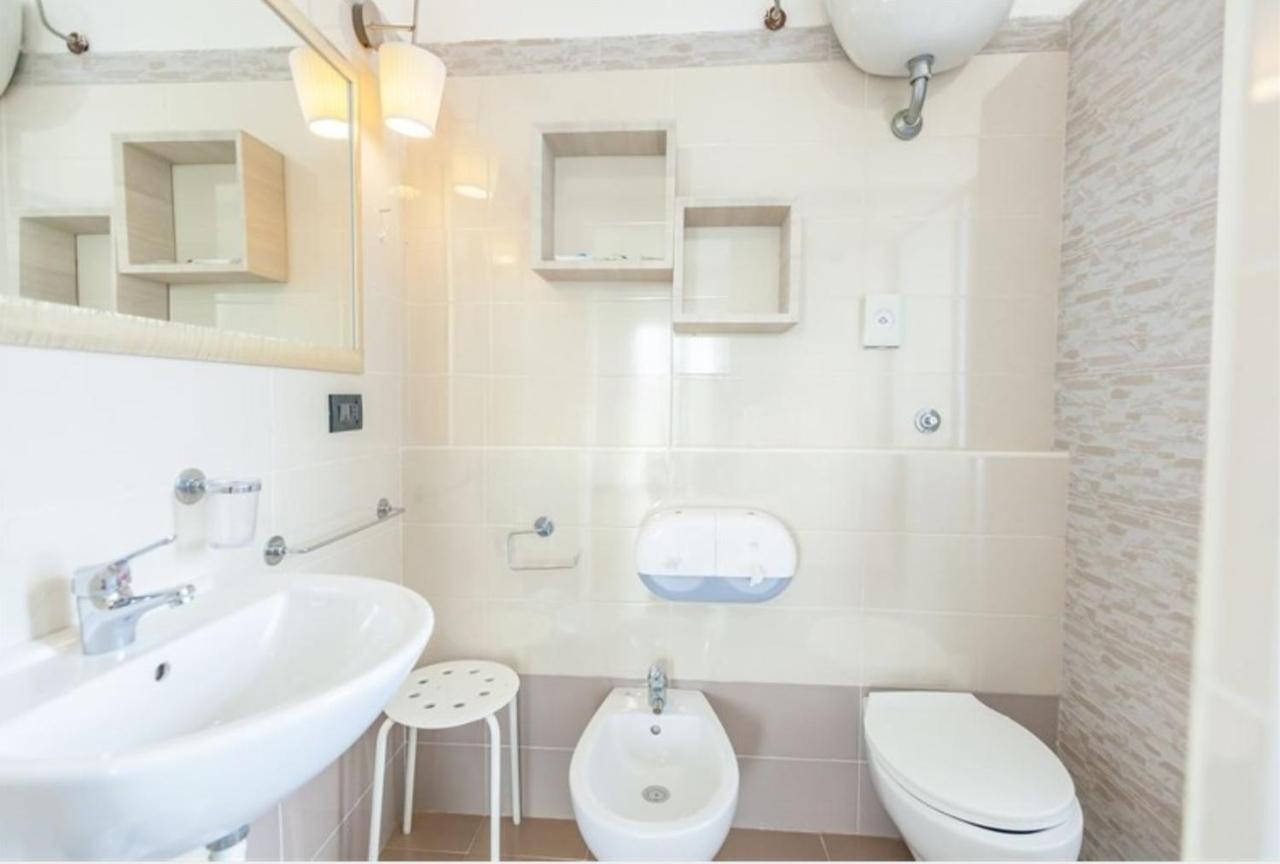 Hotel La Torre Cervia Dış mekan fotoğraf
