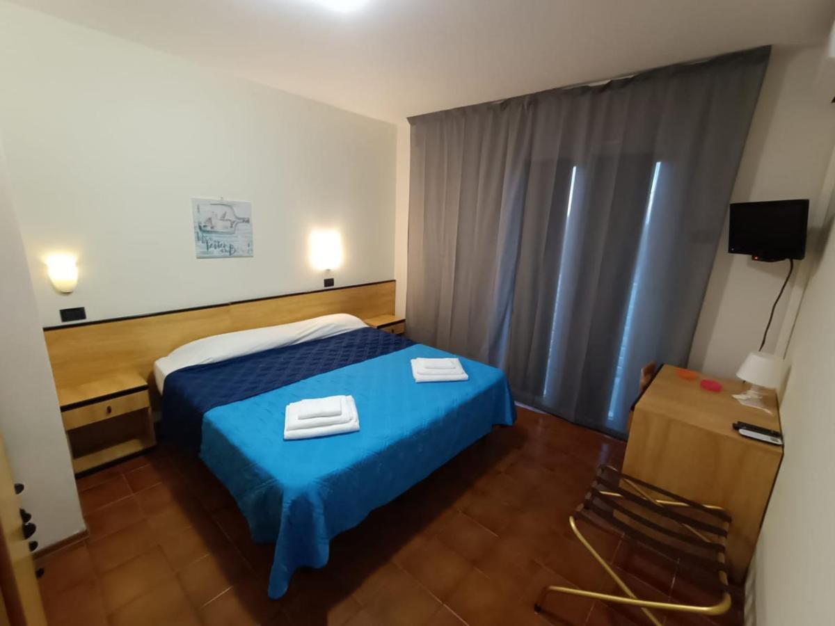 Hotel La Torre Cervia Dış mekan fotoğraf